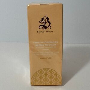 Forever Bloom Filmfish Foundation Medium Spectrum 1.0 FL OZ New In Box